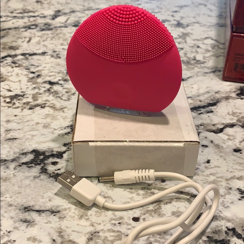 Foreo Luna Mini Magenta